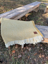 Load image into Gallery viewer, Chevron Throw
